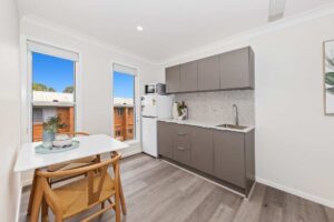 5_10ACoralStreetBeenleigh-4