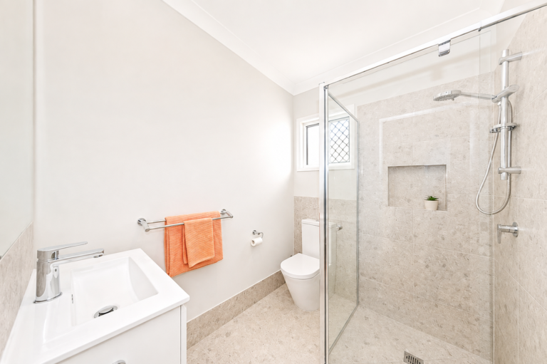 Ensuite - 155 & 153 Sibley Rd Mt Gravatt