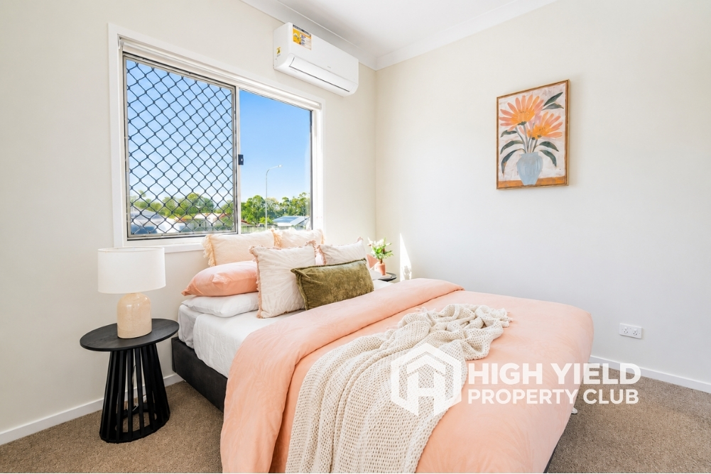 private bedroom in a modern rooming house, best place to buy investment property