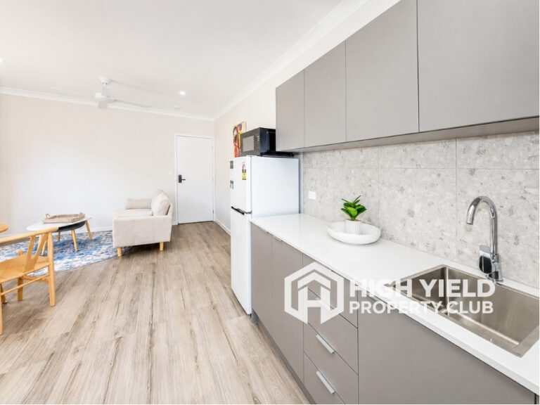 private kitchenette in a modern rooming house in Moreton Bay